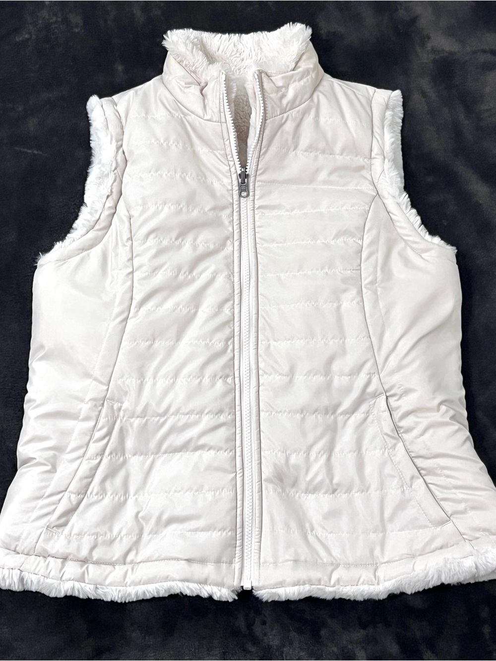 Nicole Miller Reversible Quilted Puffer & Faux Fur Vest Ivory White Size M - Picture 2 of 6